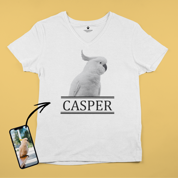 V nyakú póló - Nagy fekete-fehér kép - Saját fotóval