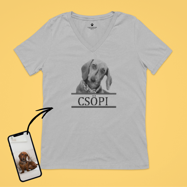 V nyakú póló - Nagy fekete-fehér kép - Saját fotóval