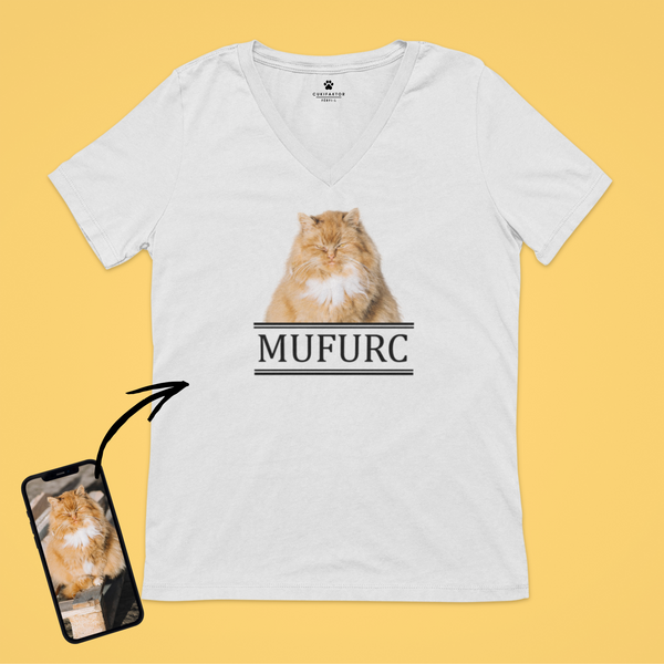 V nyakú póló - Nagy színes kép - Saját fotóval